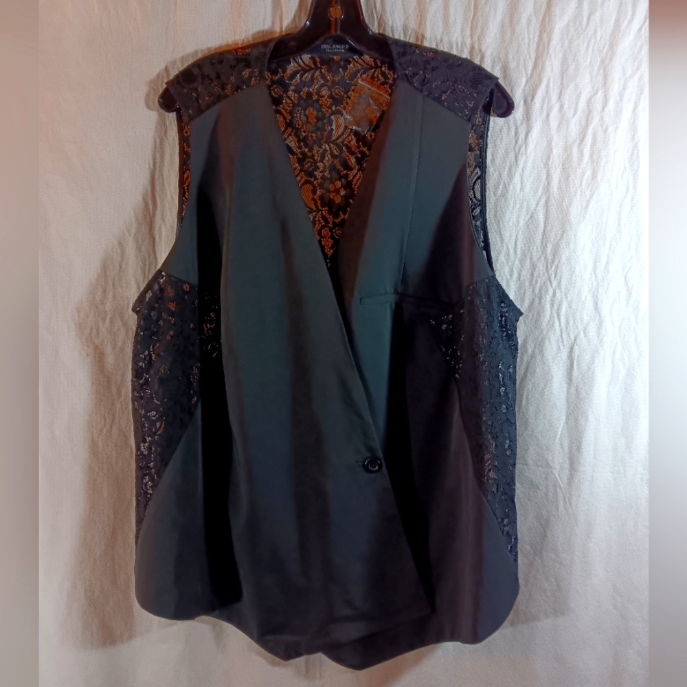 Kris Jenner 2X Womens Black Vest Lace Plus Size Button Front Witchy